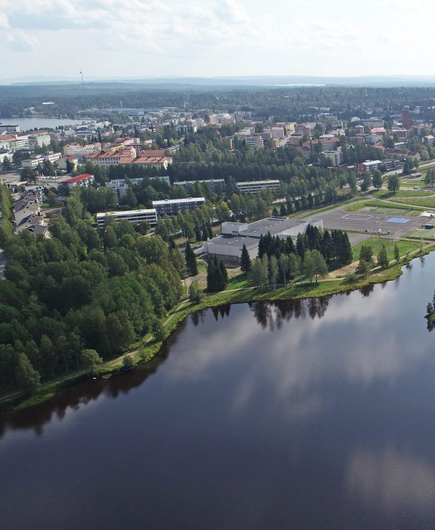 Ilmakuva kaupunginlammesta ja Purolasta, kuva Kajaanin Vesi